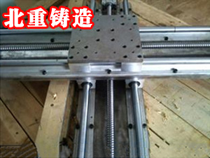 十字工作（zuò）台